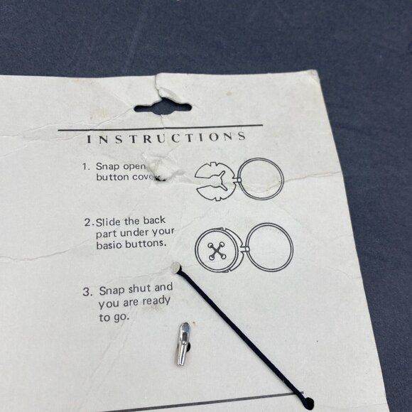 Vintage Set of 6 Cow Button Covers Black White Pink Wood NEW Funny - Picture 12 of 14